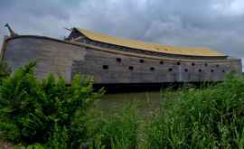 Un milionar a construit Arca lui Noe vrea să o ducă în Israel dar nu mai are bani