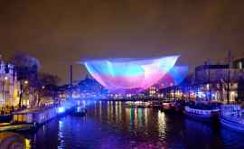 În Amsterdam a avut loc celebrul Festival al Luminilor VIDEO