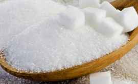 Oamenii de știința indică asupra unui nou pericol asociat cu zahărul 