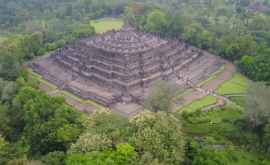 Ученые обнаружили гигантскую пирамиду в Индонезии