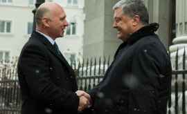 Poroșenko apreciază dinamizarea relaţiilor moldoucrainene