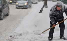 Предприниматели не спешат расчищать тротуары от снега а зря И вот почему
