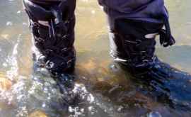 Как защитить обувь от промокания зимой ВИДЕО