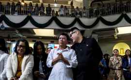 Лидер КНДР и президент Филиппин вызвали переполох в Гонконге ФОТО