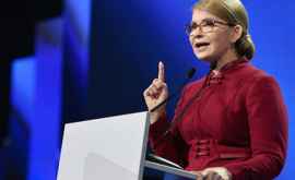 Тимошенко потребовала от Порошенко убрать Тимошенко