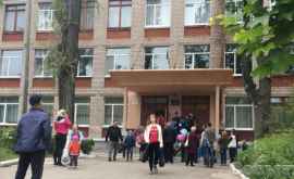 Mai multe școli din raionul Florești ar putea fi închise
