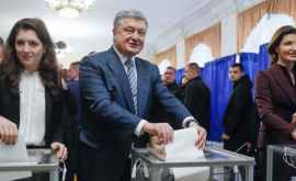 Poroșenko a votat ultimul dintre liderii cursei prezidențiale