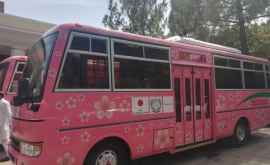 În Pakistan a fost deschisă o linie de autobuze doar pentru femei