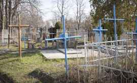 Доступ частных автомобилей на кладбища Кишинева будет запрещен