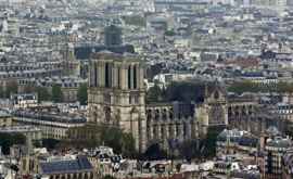 Catedrală de aceeași vîrstă cu NotreDame din Paris tot mai vizitată de turiști