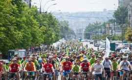 Duminică la Chișinău va continua sărbătoarea bicicletelor 