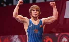 Молдаванин завоевал золотую медаль юношеского чемпионате Европы по борьбе