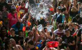 В испанской столице прошли мокрые бои ВИДЕО