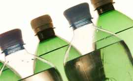 В аэропорту СанФранциско запретили пластиковые бутылки