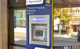 Moldindconbank a lansat primul bancomat în ţară care acceptă cardurile Contactless
