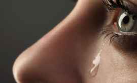 Под микроскопом слезы боли отличаются от слез счастья ФОТО