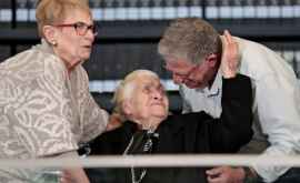 Брат и сестра встретились с 92летней гречанкой спасшей их от нацистов 