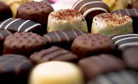 În Austria un șofer de tir a furat 20 de tone de ciocolată