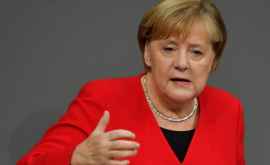 Меркель прокомментировала высылку российских дипломатов