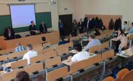 Лучшие студенты Молдовы получат стипендии в 12 тыс леев