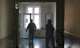 Зарплаты молдавских врачей увеличатся на 10