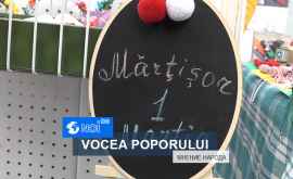 Moldovenii păstrează tradiția Primesc și oferă mărțișoare de 1 Martie VIDEO