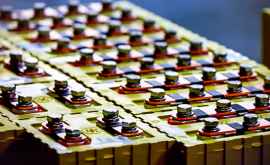 Ученые создали метод быстрой переработки батарей с помощью микроволн