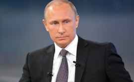 Путин предложил вернуть самозанятым уплаченные ими налоги за 2019 год