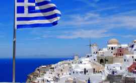 Греция откроет туристический сезон без обязательных тестов на COVID19