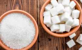 Izolată la domiciliu lumea consumă mai puţin zahăr