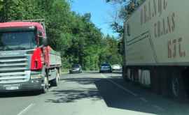 Полиция оштрафовала водителей грузовиков Узнай почему ФОТО