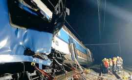 В Чехии столкнулись пассажирский и грузовой поезда