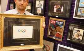За сколько на аукционе продали оригинальный рисунок олимпийских колец 