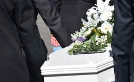 Умершая жительница Детройта открыла глаза в похоронном бюро