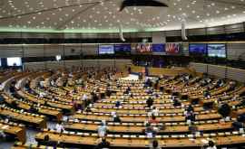 Европарламент призвал ЕС ввести санкции против властей Беларуси и россиян поддерживающих Лукашенко