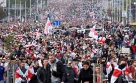 Peste 200 de persoane reținute în timpul protestelor din Belarus