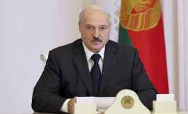 Лукашенко рассказал о выдаче Тихановской 15 тысяч долларов из бюджета