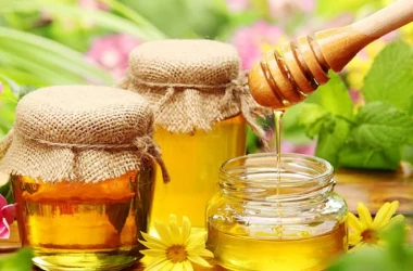 Reguli mai stricte pentru vînzătorii de miere din UE