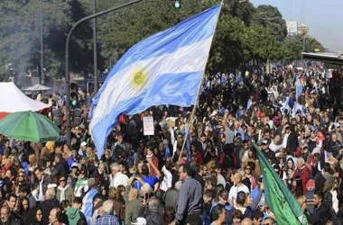 Protest masiv în Argentina: Cine a ieșit în stradă