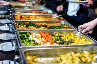 Ce alimente ajung pe masa copiilor: în capitală, s-au efectuat mai multe controale