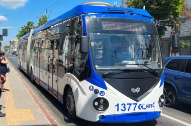 Общественный транспорт в столице на Пасху и Радоницу будет работать по особому графику