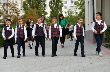 Cutasevici: Numărul elevilor crește constant în școlile din Chișinău