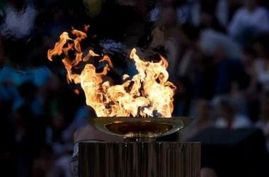 Franța: Au fost înregistrate 23 de încercări de a interfera cu ștafeta torței olimpice