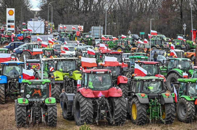 Протесты польских фермеров как правительство решило им помочь