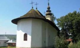 Церковь в Долхешть самая старая в Молдове основанная боярином