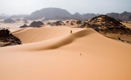 Первая молдаванка пересекла пешком пустыню Сахара