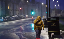 Десятки тысяч домов остались без света в Великобритании