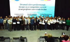 Cîștigătorii Concursului Național de Științe și Inginerie au fost premiați