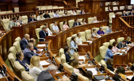 Опубликованы итоги деятельности парламента в апреле