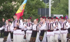 Tradiții în ritm de dans La Strășeni sa desfășurat un festival folcloric